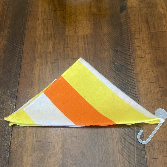 Halloween-Print Bandana for Pets - Picture 4 of 5